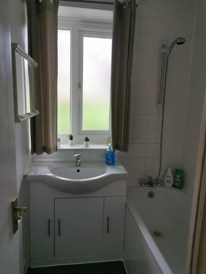 לונדון Cosy Flat Close To East Dulwich Station מראה חיצוני תמונה